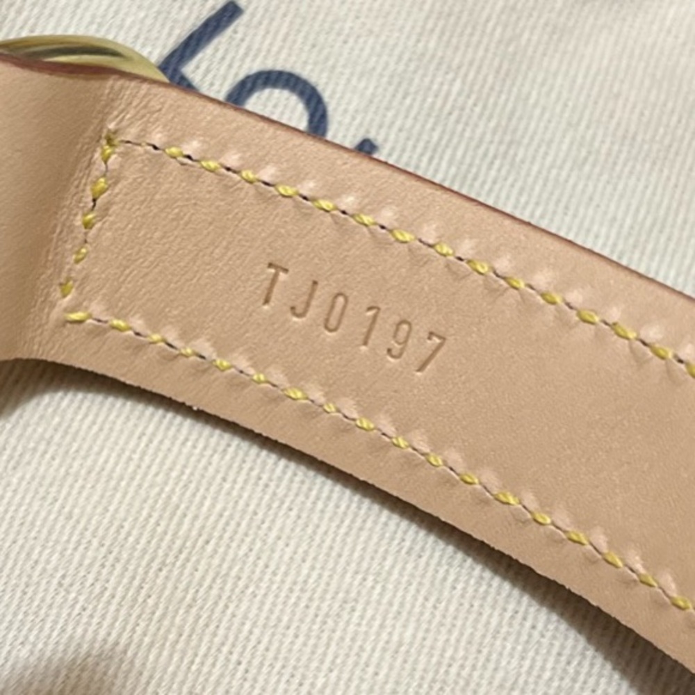 Authentic Louis Vuttion Baxter Collar - Picture 5 of 10